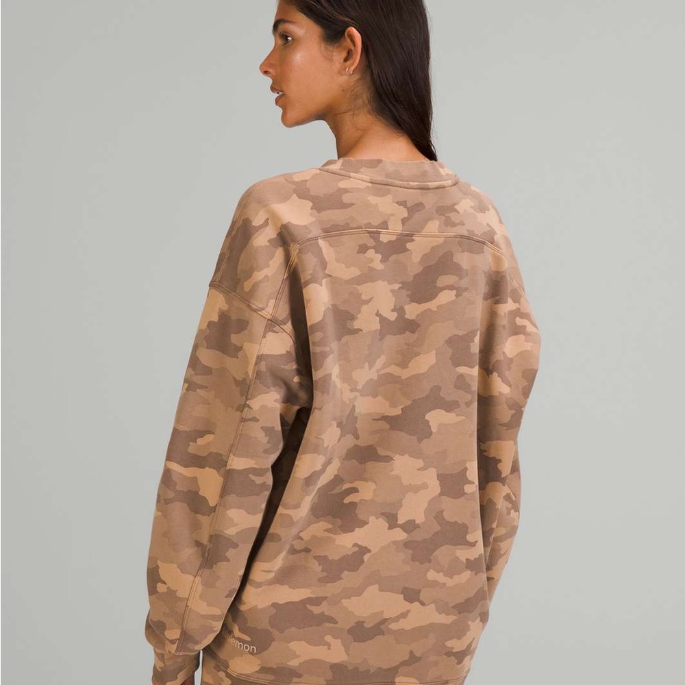 Lululemon Perfectly Oversized Crew
Heritage 365 Camo Beige Multi - Picture 2 of 10